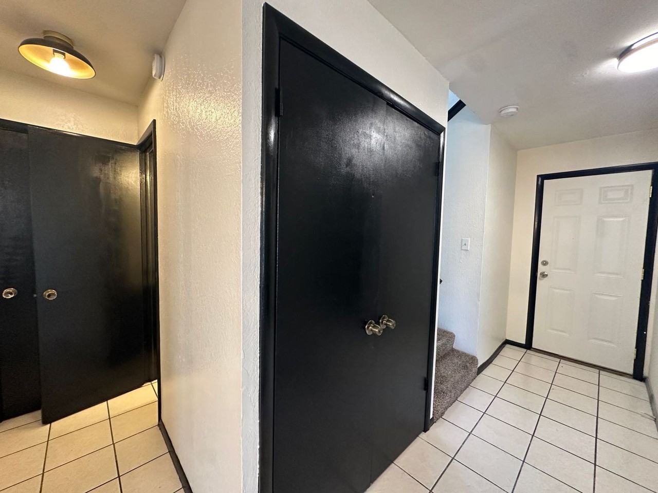 2223 Nw 117th St - Photo 3 of 35