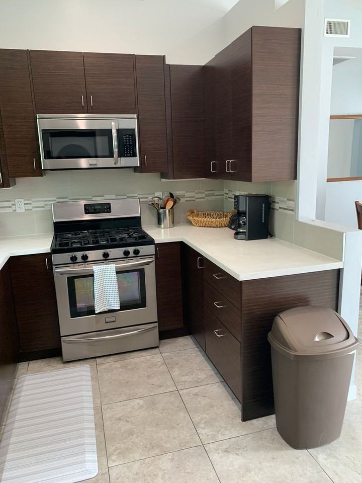 1217 Poli St - Photo 6 of 21