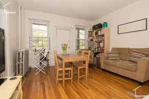 featured image of 9 Egremont Rd