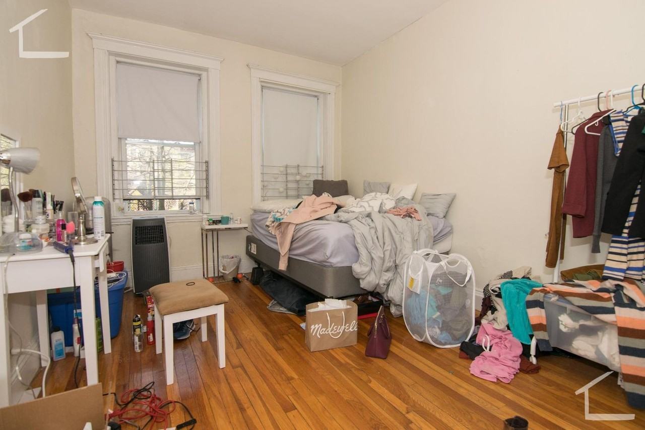 9 Egremont Rd - Photo 3 of 17