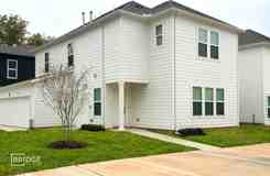 448 Huisache St - Photo 1 of 1