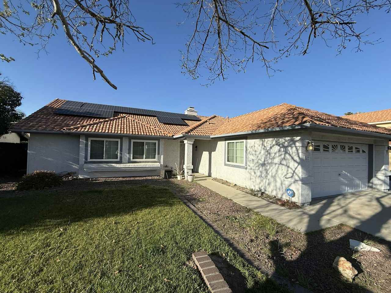 1637 Trinity Way - Photo 2 of 30