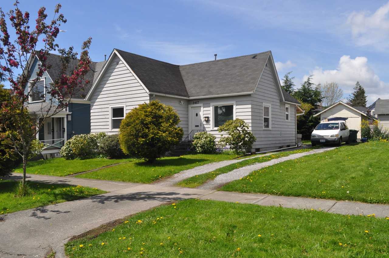 2417 E St - Photo 2 of 11