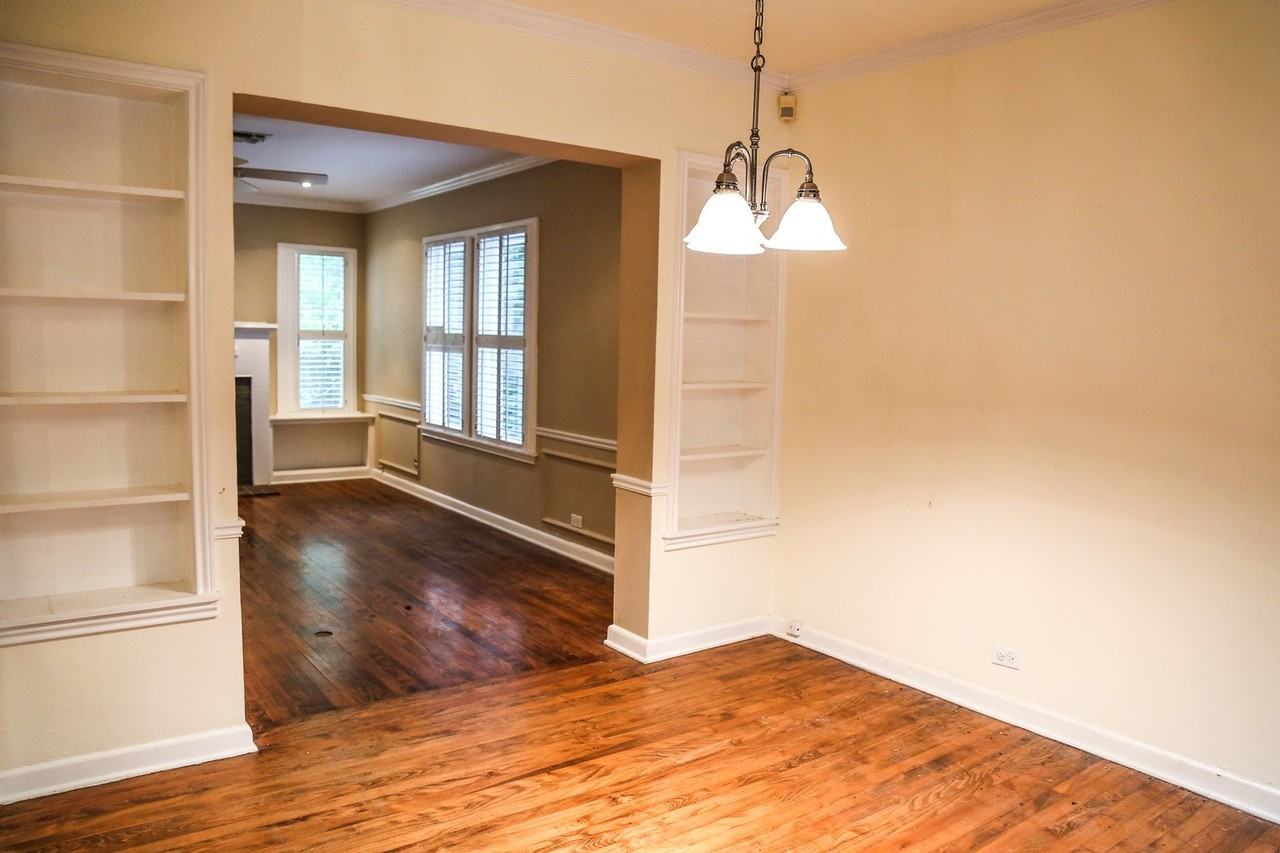 135 Tuxedo Ave - Photo 5 of 22
