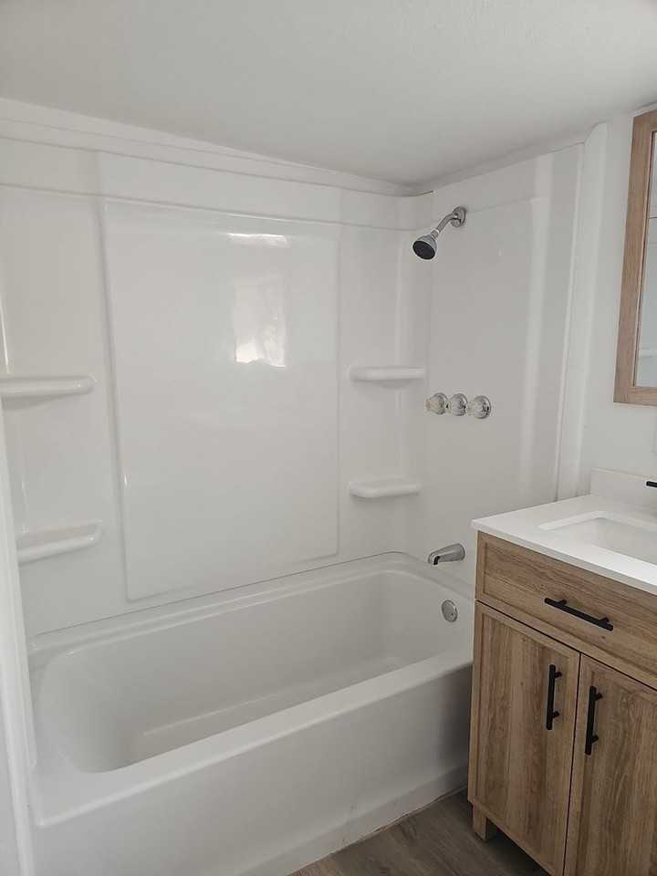 12885 Albert Ave - Photo 6 of 40