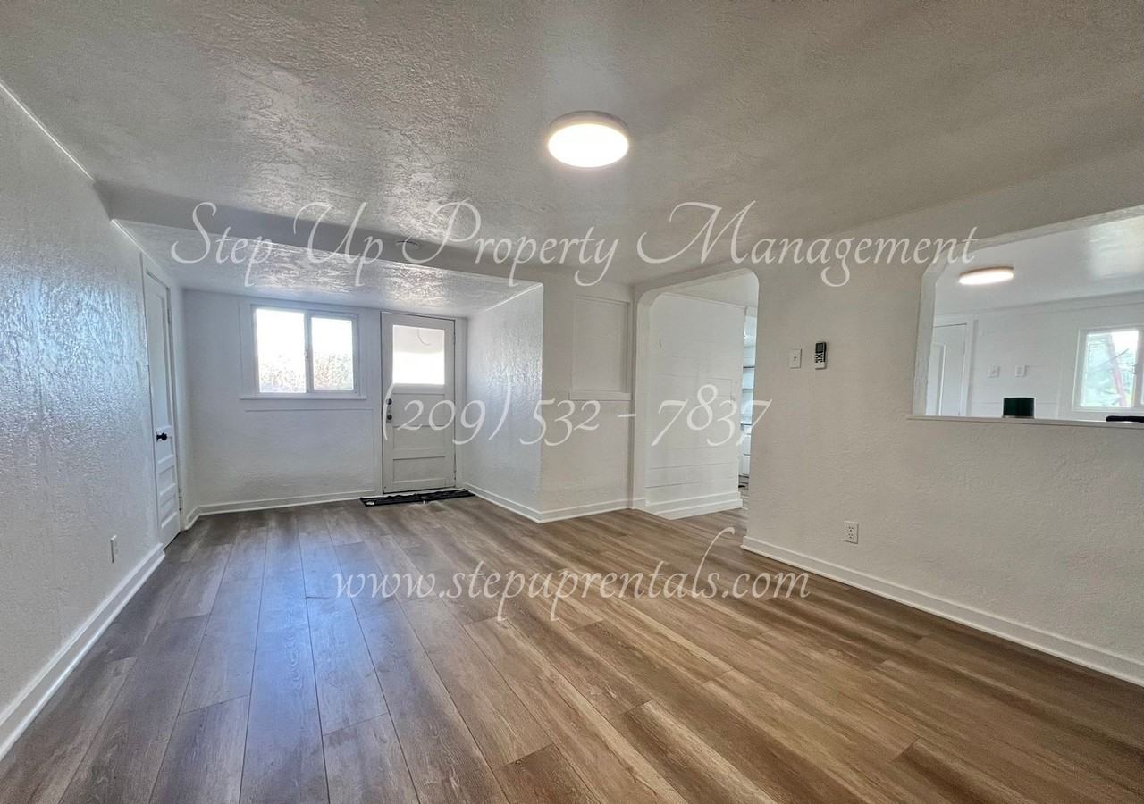 113 W Sunset St #B - Photo 2 of 10