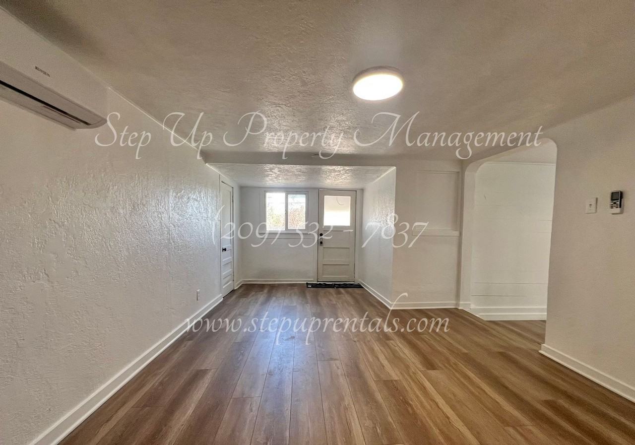 113 W Sunset St #B - Photo 3 of 10