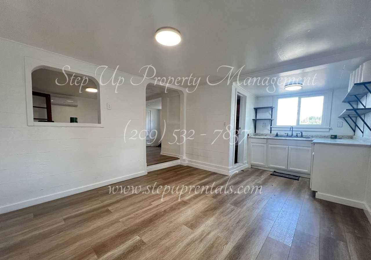 113 W Sunset St #B - Photo 5 of 10