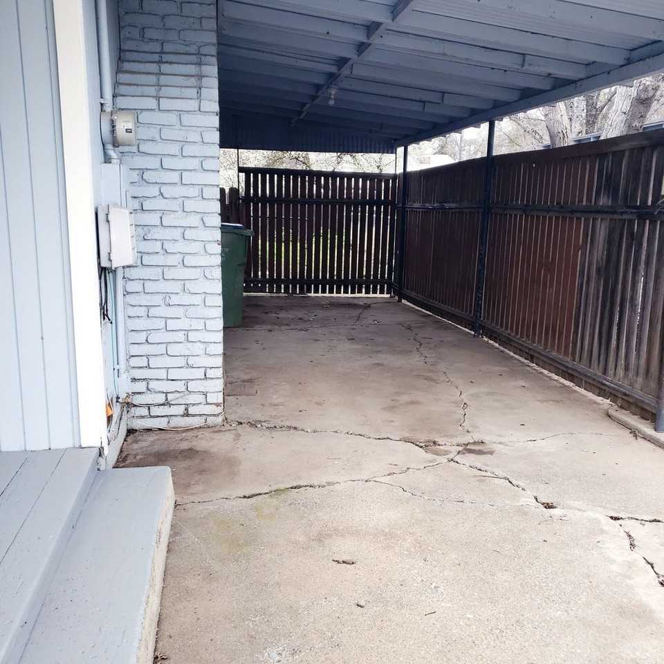 3541 Blue Gum St - Photo 2 of 16