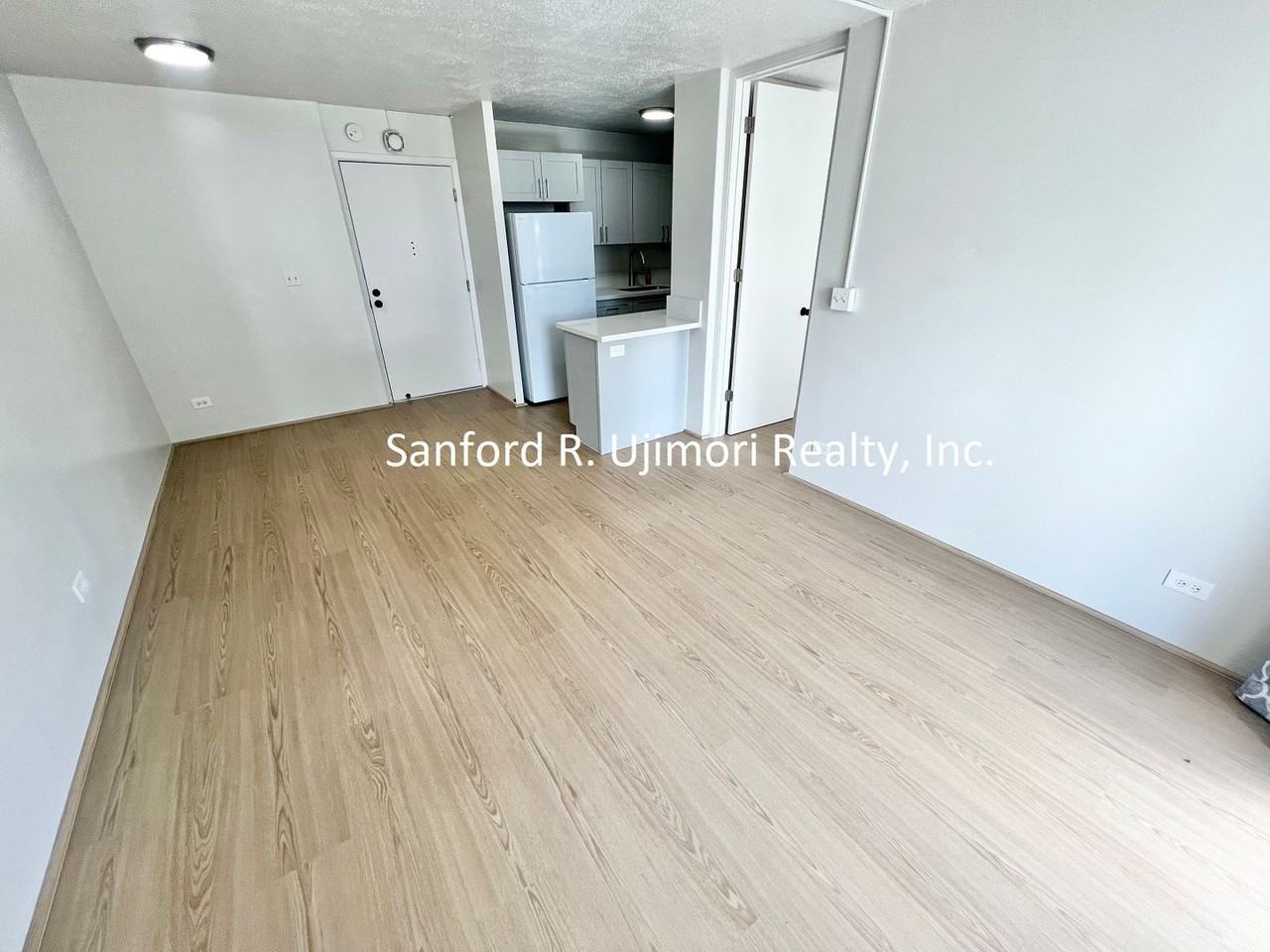 775 Kinalau Pl #301 - Photo 3 of 11