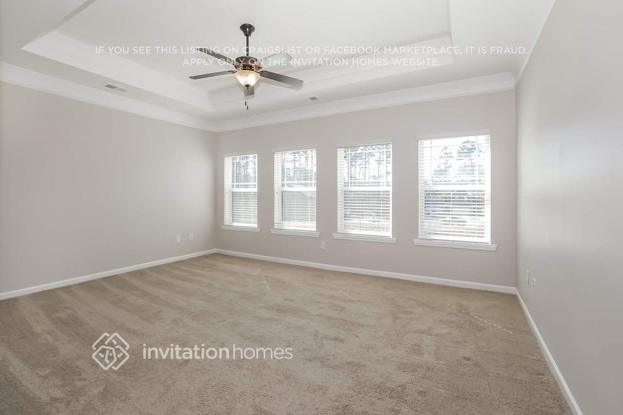 260 Britt Dr - Photo 6 of 14