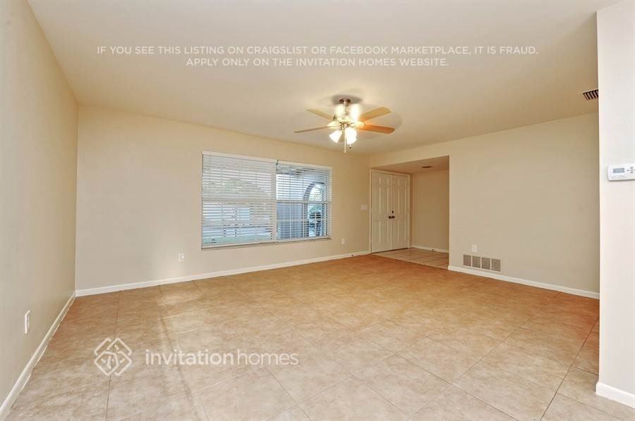 1007 Macrae Ave - Photo 2 of 18