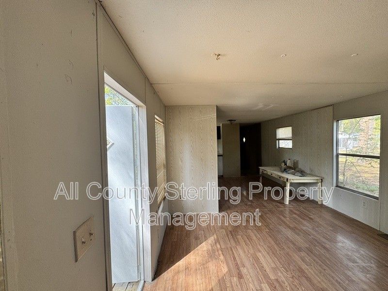 118 Sw Socket Gln - Photo 2 of 6