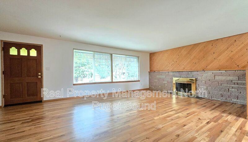 8002 W Glen Dr - Photo 2 of 22