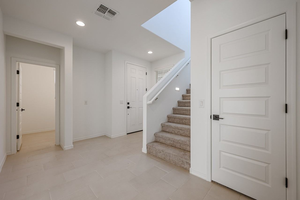 3768 N 99th Dr - Photo 4 of 42