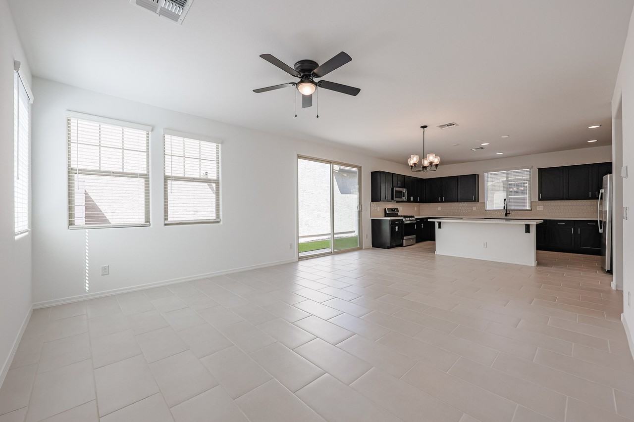 3768 N 99th Dr - Photo 6 of 42