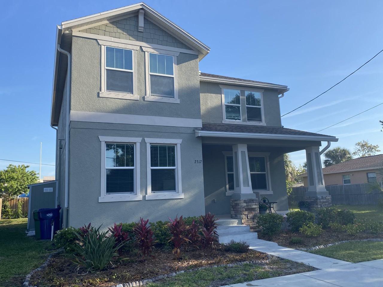 2317 W Arch St - Photo 2 of 26