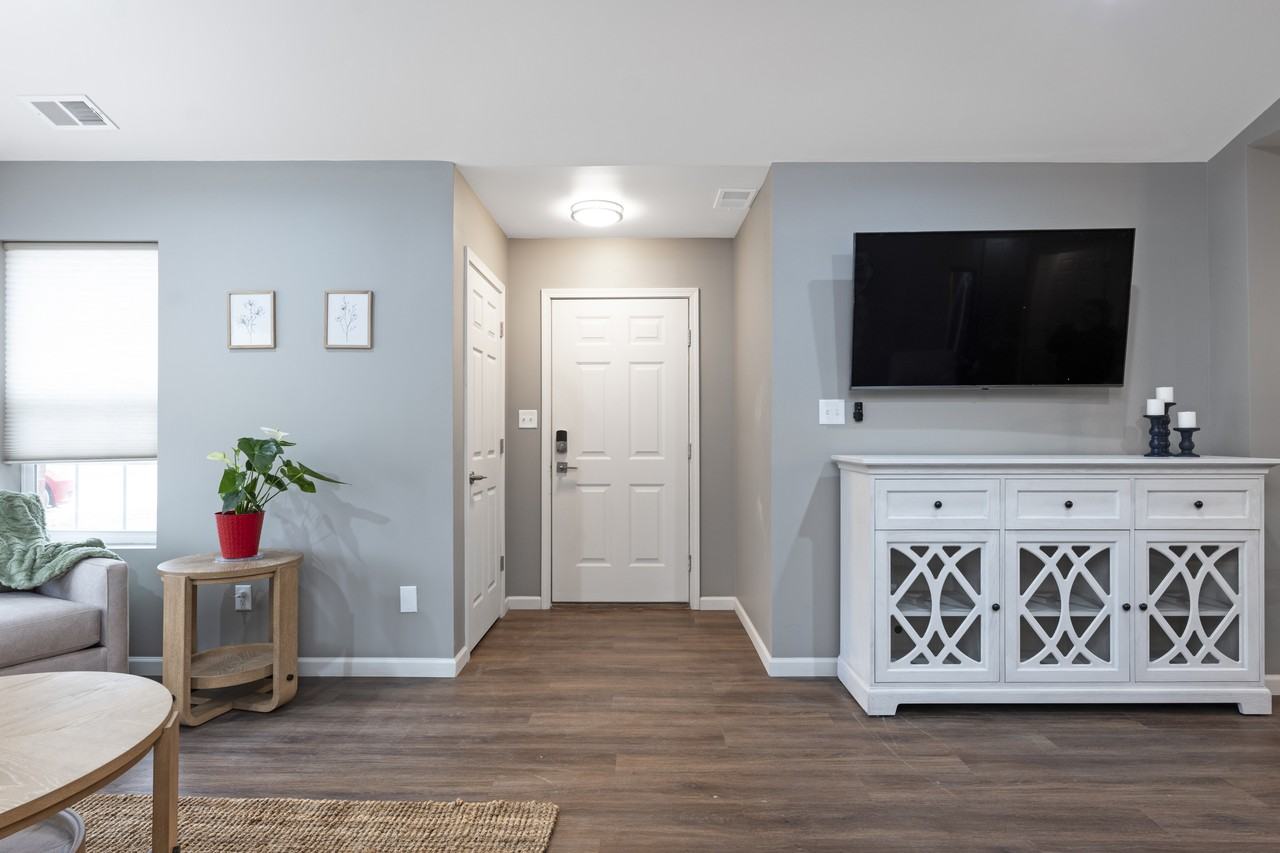 24538 Brookwood - Photo 7 of 16