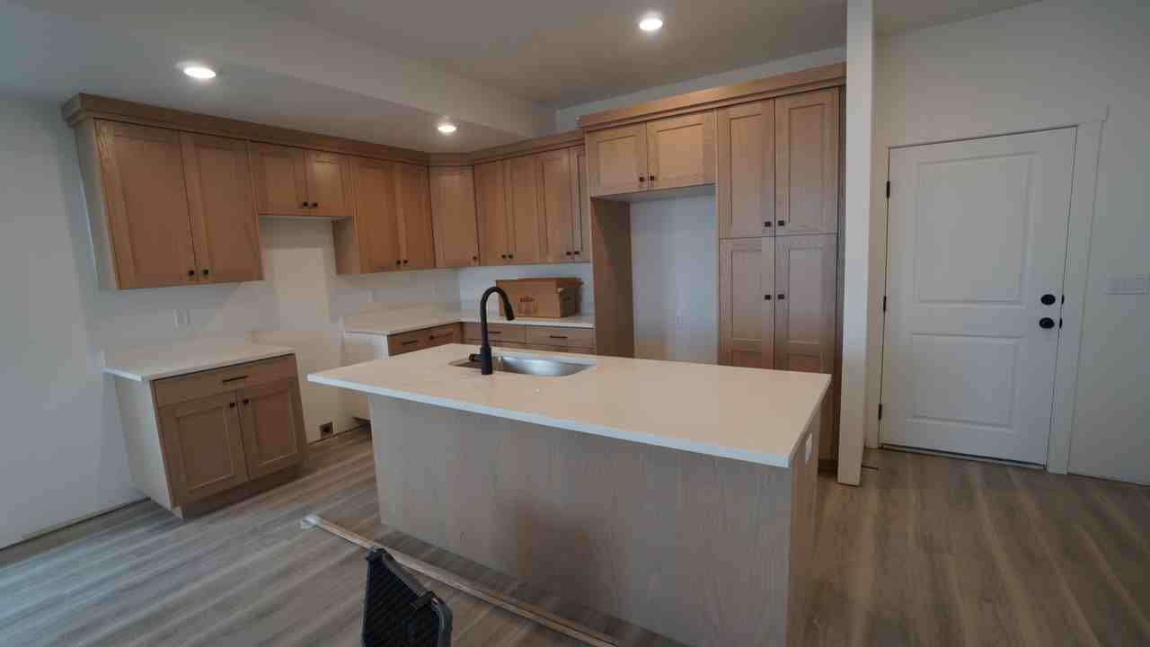 972 Swoop Dr - Photo 3 of 22