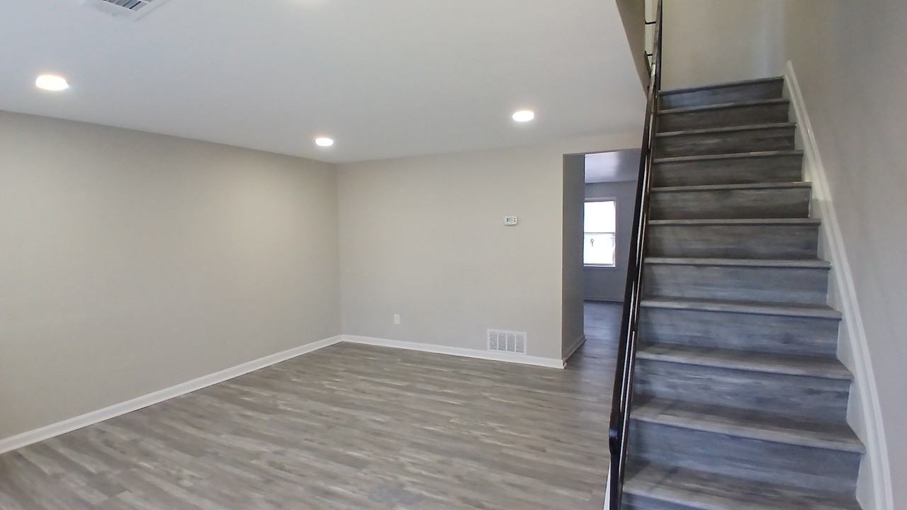 3040 Elizabeth Ave - Photo 6 of 13
