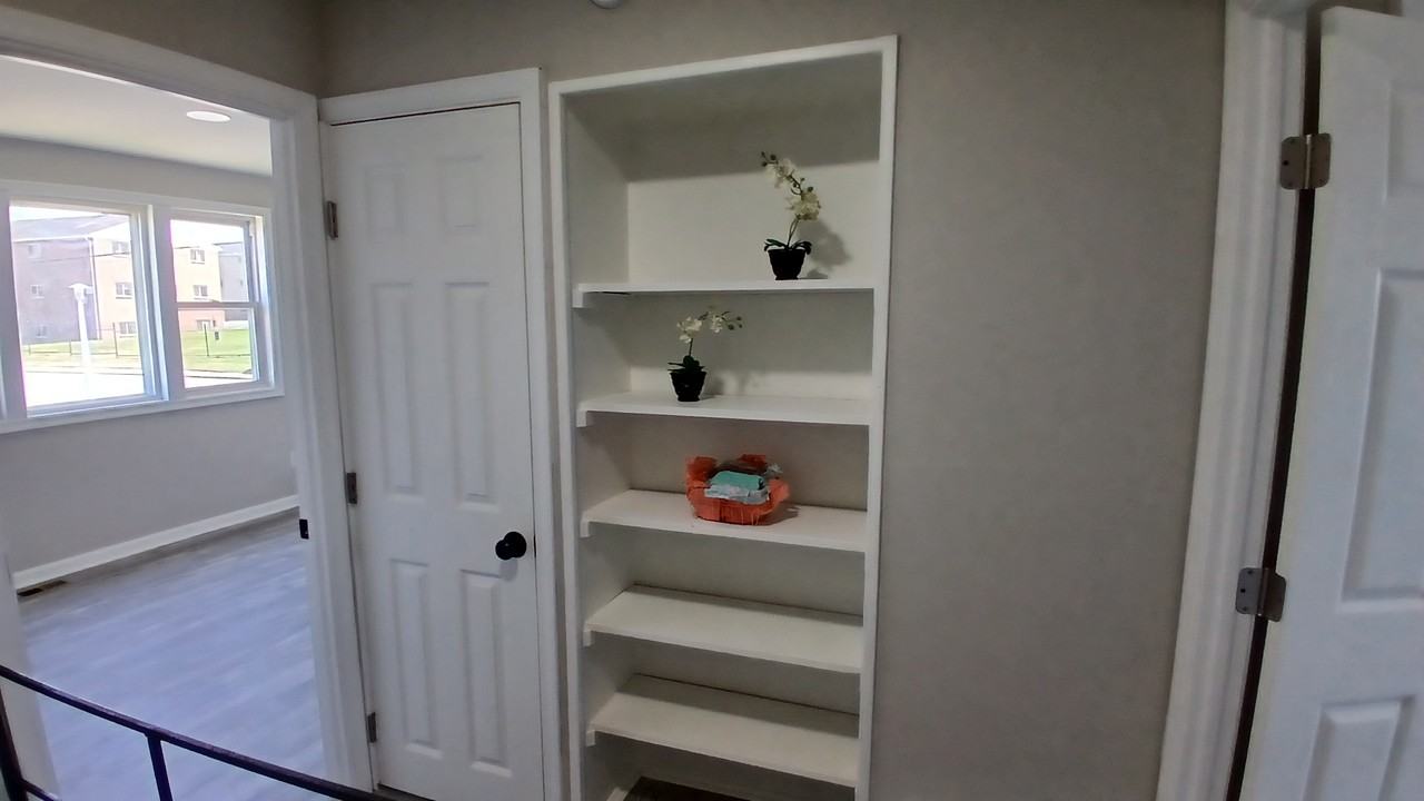 3040 Elizabeth Ave - Photo 7 of 13