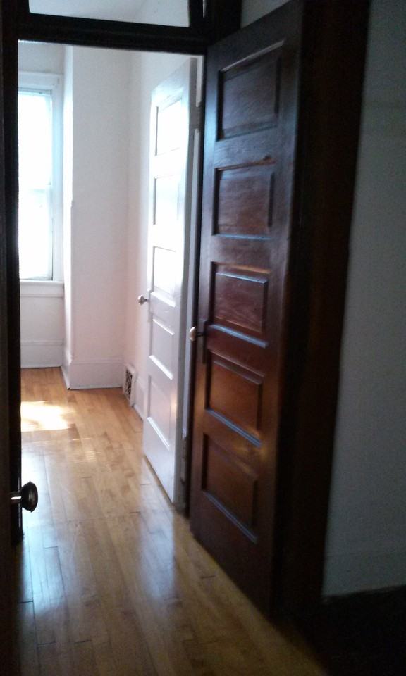 2303 N Oakland Ave - Photo 7 of 15