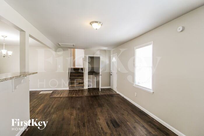 141 Candlelight Ln Sw - Photo 2 of 16