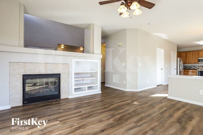 7498 S Norfolk Way - Photo 3 of 15