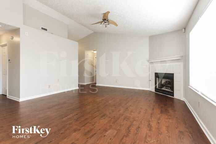 5238 Mesa Verde Dr - Photo 3 of 15