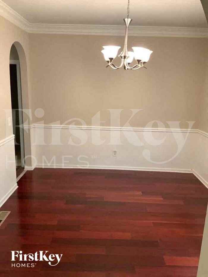 6416 Vicksburg Ct Nw - Photo 2 of 20