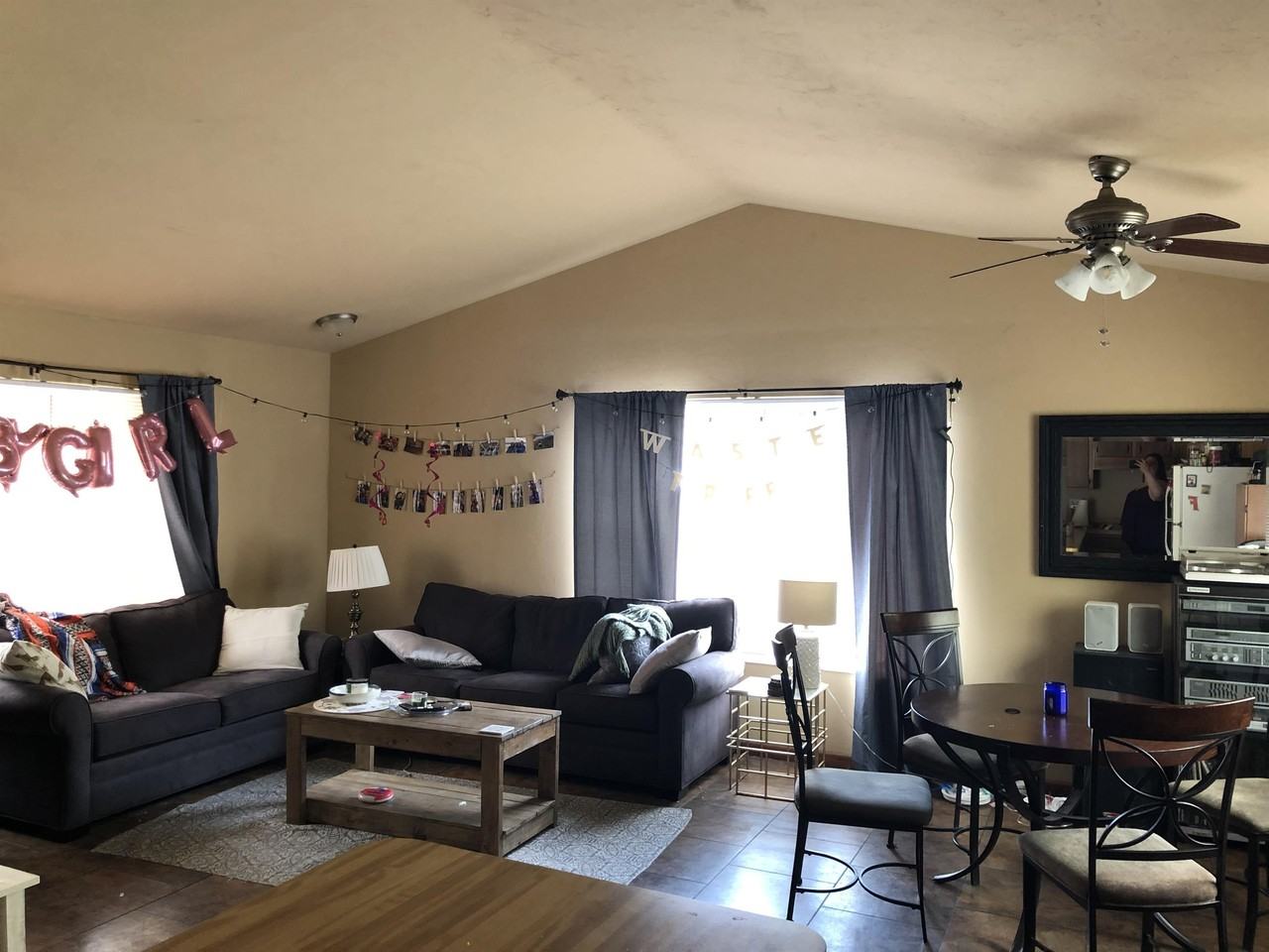 1143 SW 9th Avenue - Photo 6 of 9