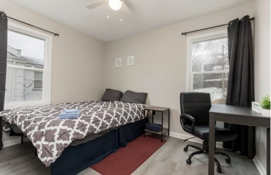 1413 Nightingale Rd - Photo 5 of 50