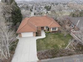 featured image of 3207 Apache Ln