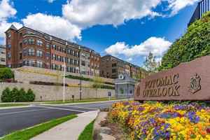 featured image of 627 Leigh Way