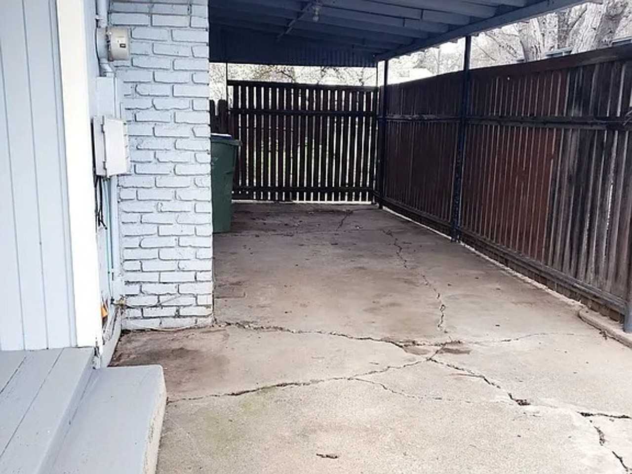 3541 Blue Gum St - Photo 2 of 16