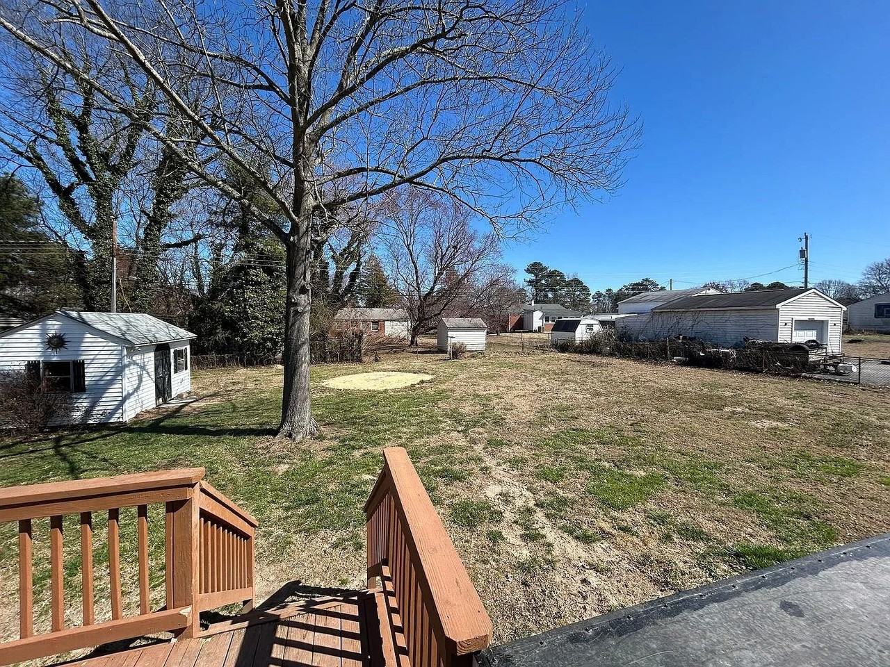 7984 Kenmore Dr - Photo 2 of 10