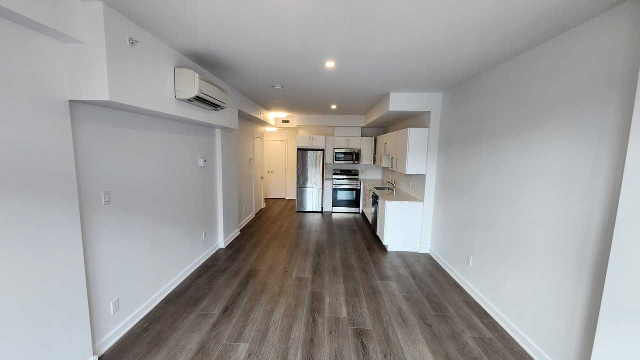 King St Apartments - Photo 2 of 7