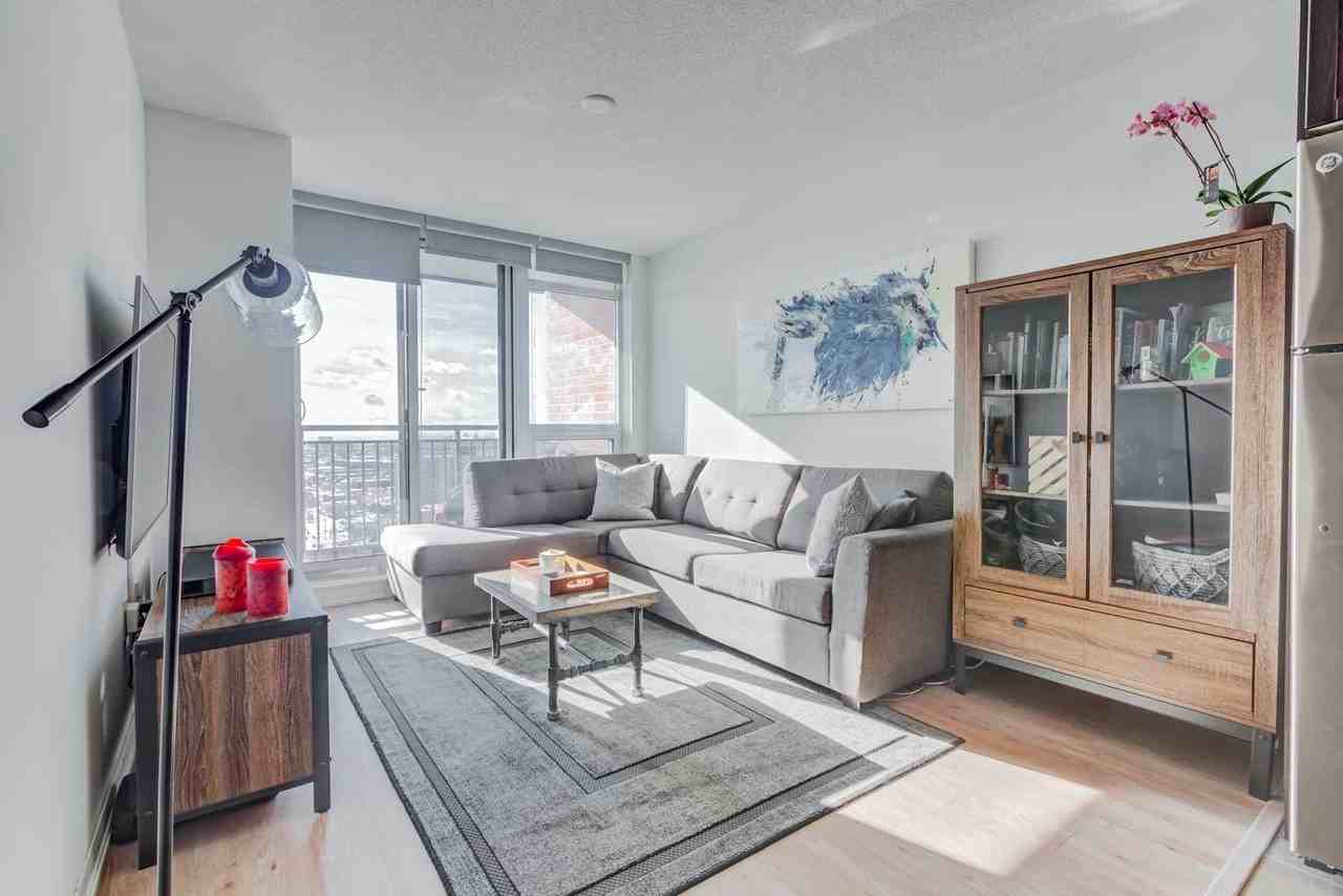 830 Lawrence Ave W #2109 - Photo 3 of 13