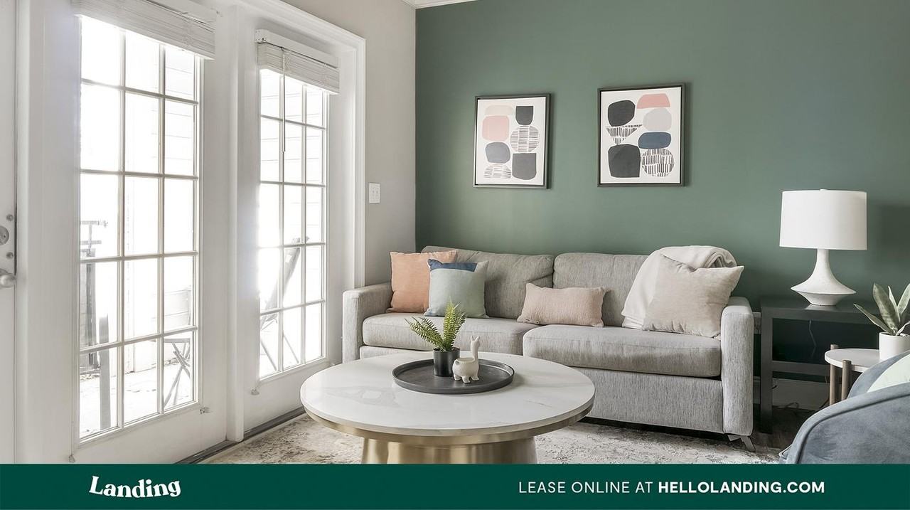 925 Canterbury Rd NE - Photo 2 of 50