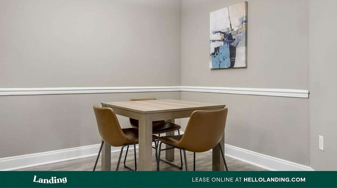 925 Canterbury Rd NE - Photo 6 of 50