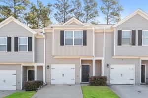 featured image of 1208 Highwood Ln