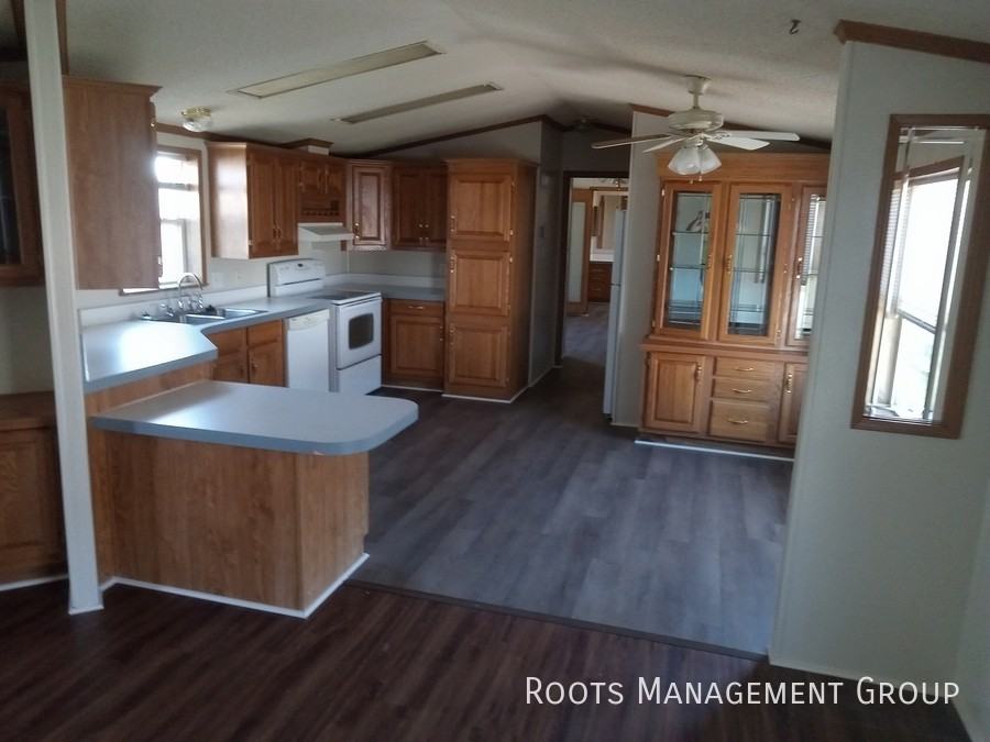 504 Candy Ln #63 - Photo 2 of 11