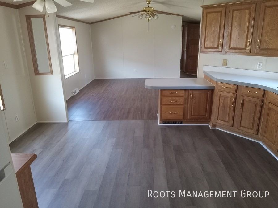 504 Candy Ln #63 - Photo 3 of 11