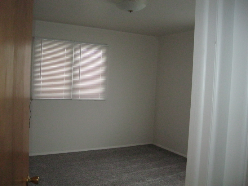 716 24Th St S - Photo 6 of 8