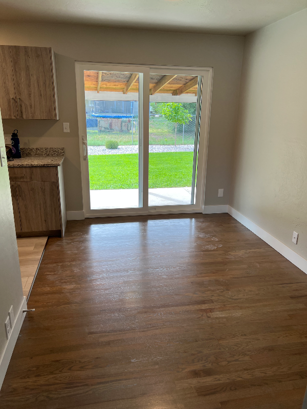 2525 14th Avenue Ct - Photo 4 of 12