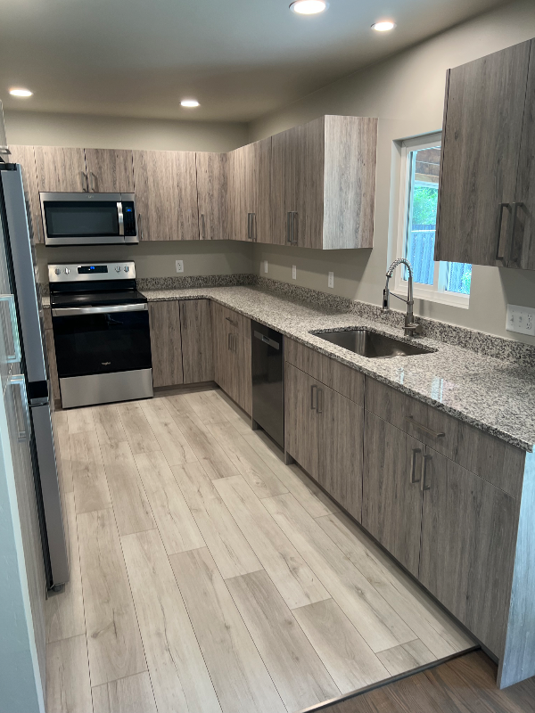 2525 14th Avenue Ct - Photo 6 of 12