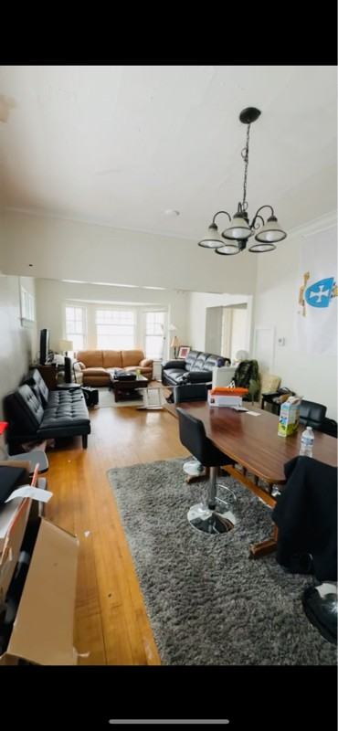 2970 N Murray Ave - Photo 2 of 5