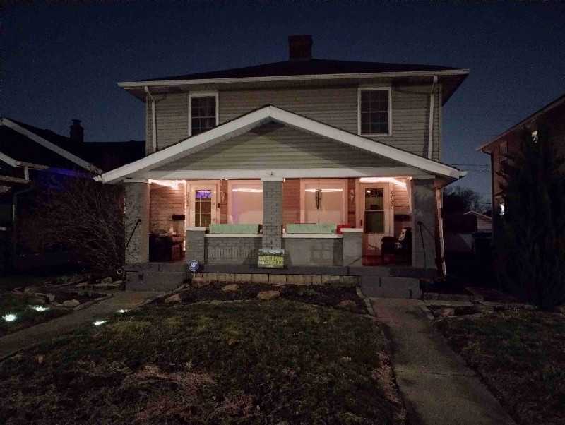 2760 Shelby St - Photo 2 of 12