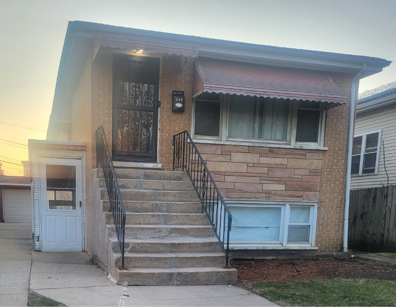 422 S 19th Ave #B - Photo 2 of 10