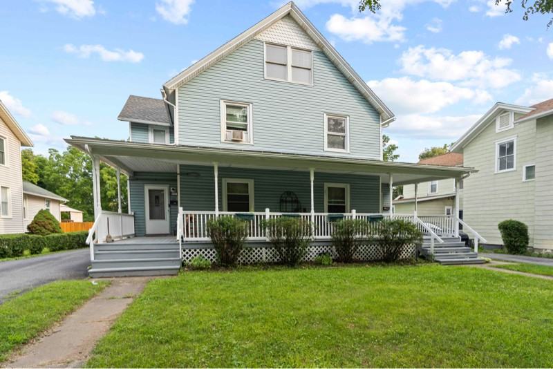 267 Gibson St - Photo 2 of 11